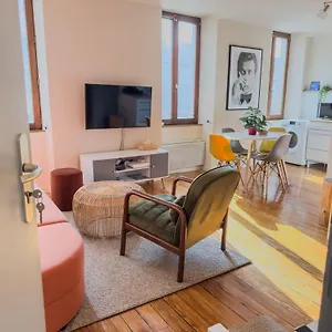 Duplex Lumineux 2 Centre Zone Piétonne, Parking Gratuit 4 Minutes De Marche Appartement